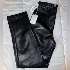 NWT Aritzia Melina Pant
